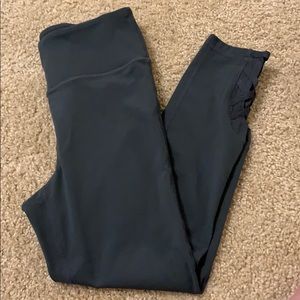 Mono B crop Leggings
